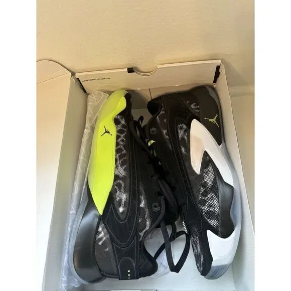 Nike Air Jordan Luka 2 Black‎ White Volt Men's 11.5 Basketball Shoes DX8733-017